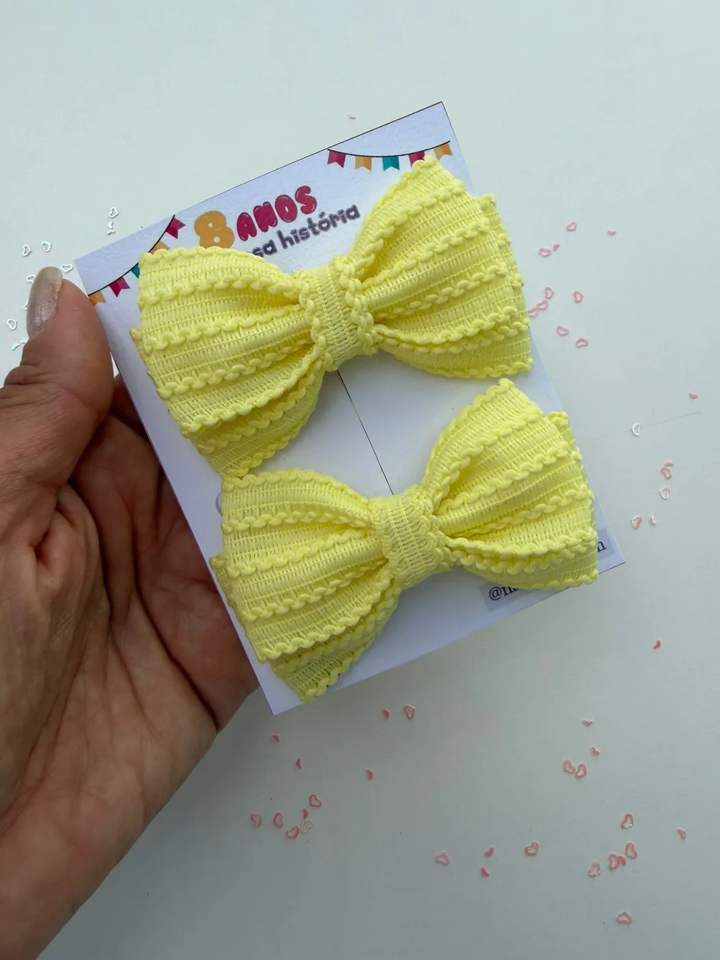 Parzinho Laço Amarelo Texturizado