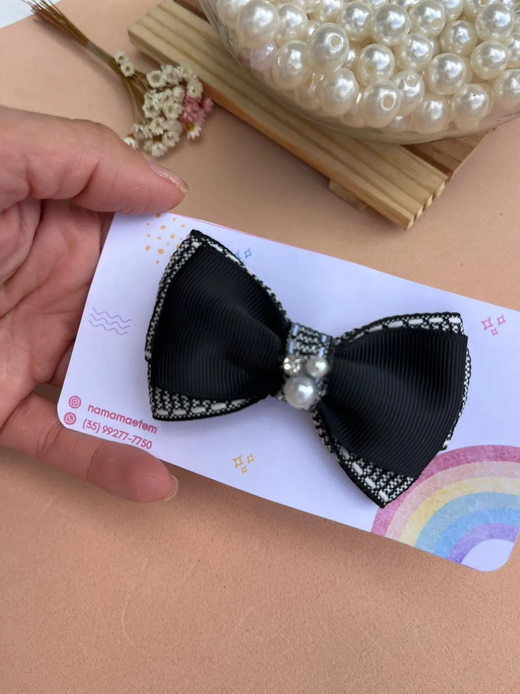 Laço Preto com Pérola e Glitter Prata