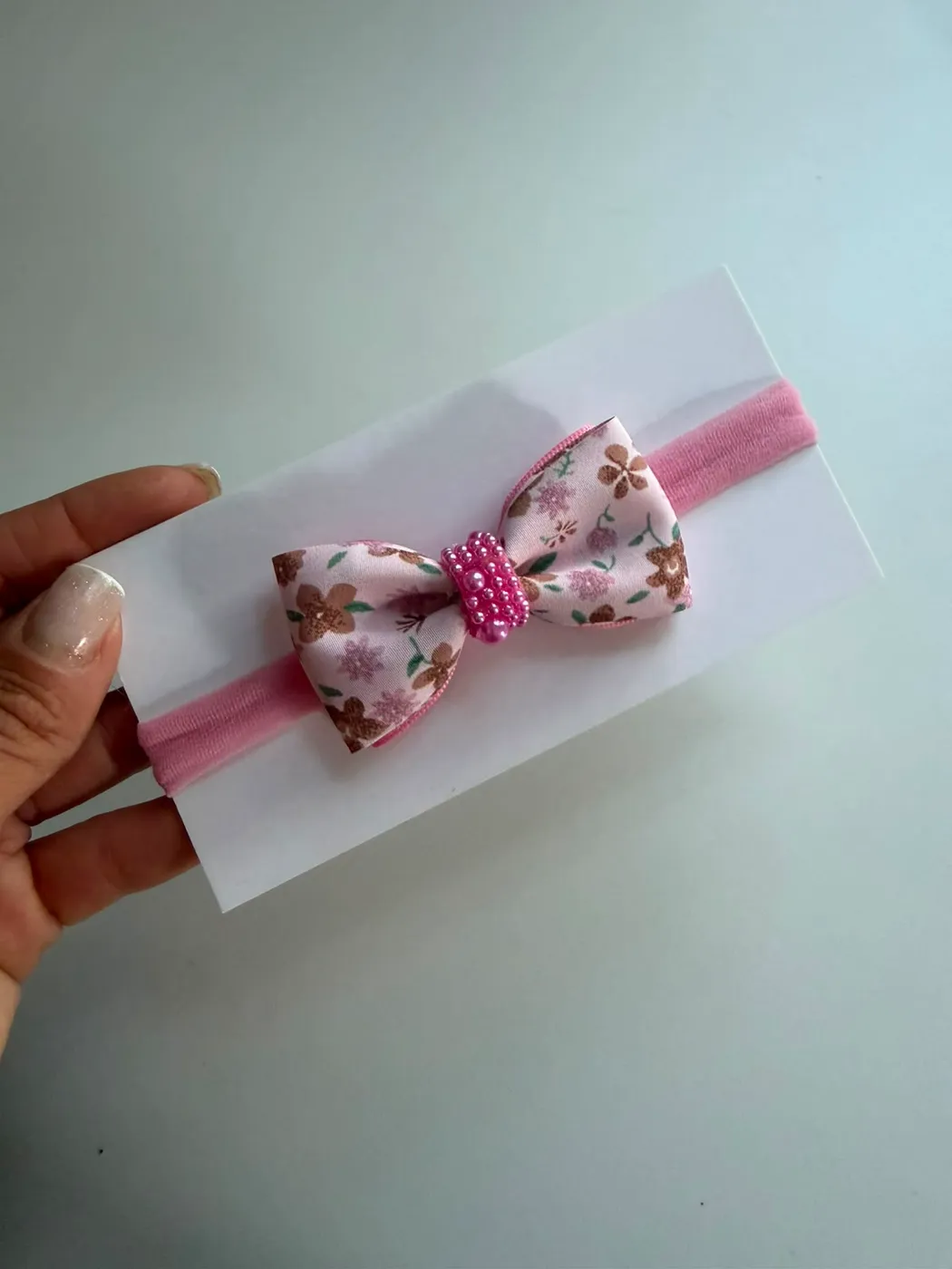 Faixinha de Bebê Floral Rosa com Pérola