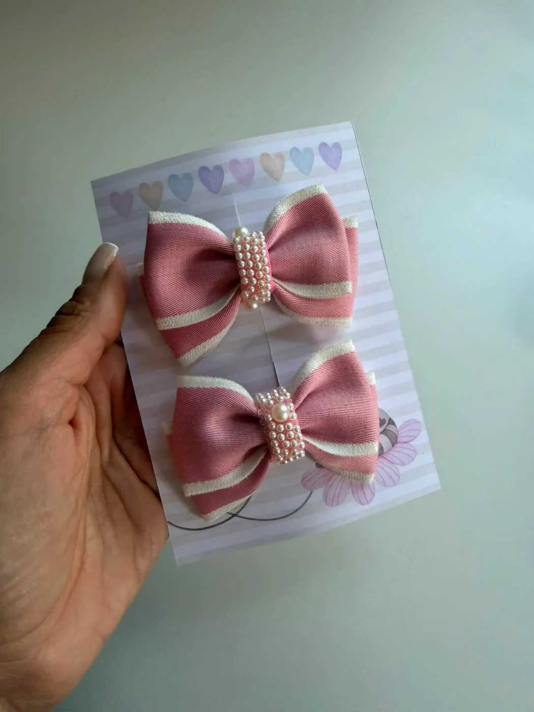 Parzinho Laço Rosa Antigo com Pérola